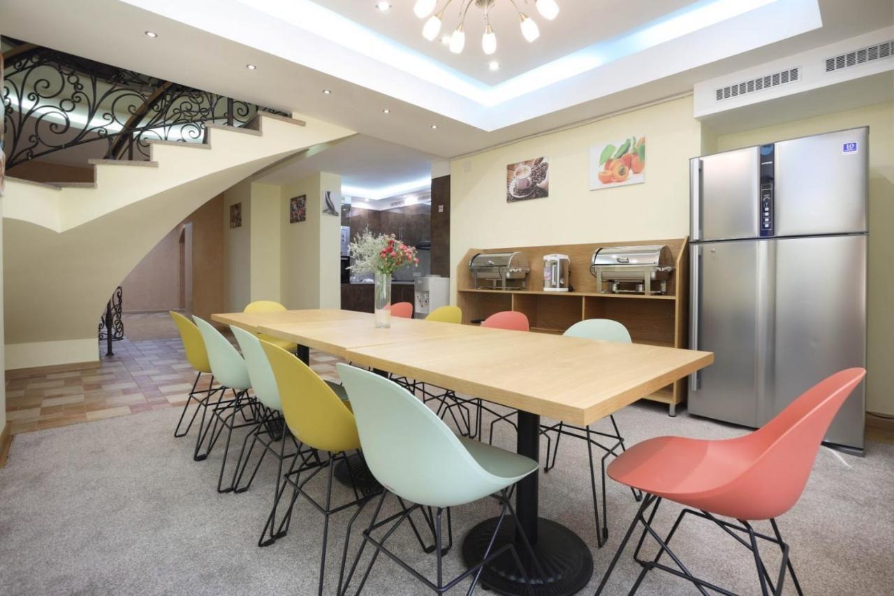 Stay Inn Apart-Hotel On Sayat-Nova Avenue Jerevan Buitenkant foto